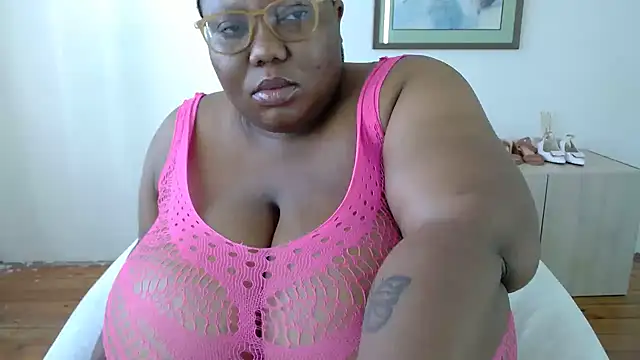 DAIRYBELLELIZxx online show from 10/25/25, 05:48