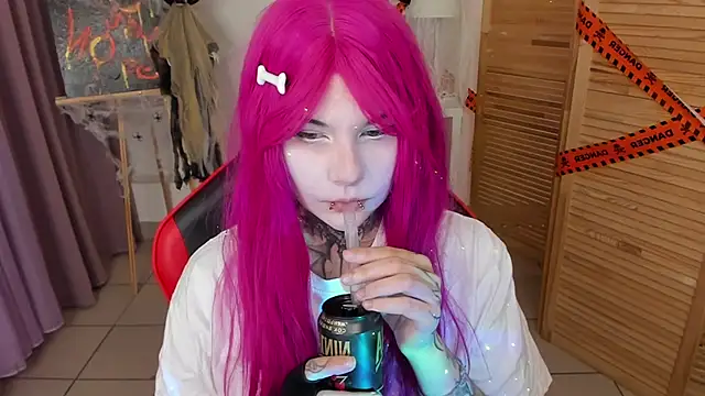 mekurisu online show from 10/28/25, 01:20