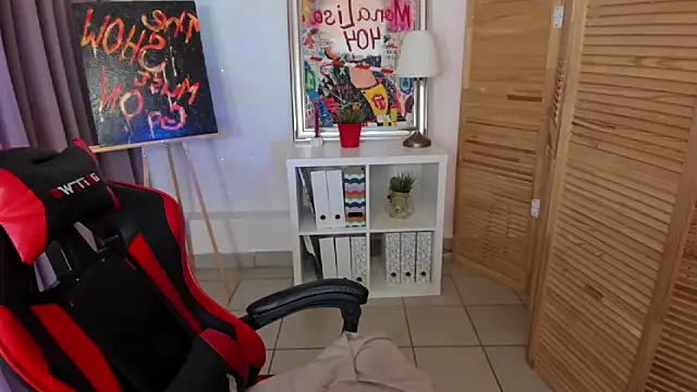 mekurisu online show from 11/09/25, 01:15