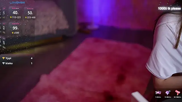 Snapshot of JennyyLuv chatting on 02/26/25, 05:20 JennyyLuv online show from 02/26/25, 05:20