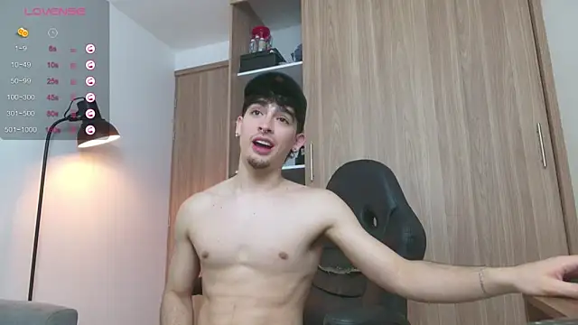 zenn rush1 online show from 02/17/25, 04:37