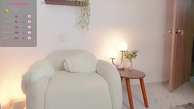 zenn rush1 online show from 03/08/25, 01:36