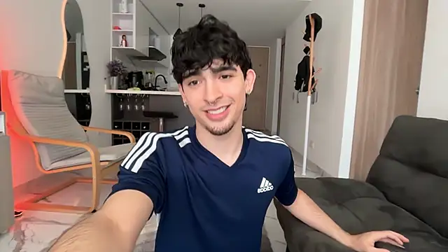 zenn rush1 online show from 10/31/25, 02:07