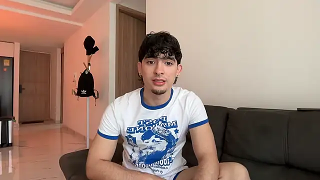 zenn rush1 online show from 03/16/26, 01:37