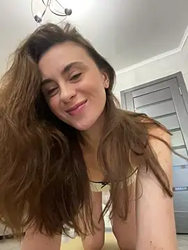 Snapshot of Miilania chatting on 12/08/24, 11:57 Miilania online show from 12/08/24, 11:57