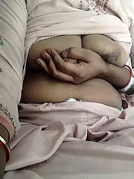 saloni19881 online show from 02/17/25, 03:47