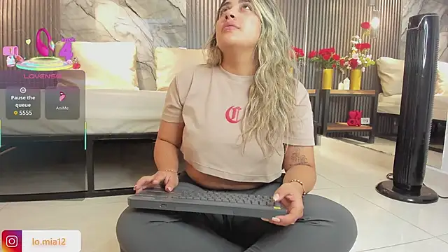 julietha taylor online show from 02/23/26, 03:48