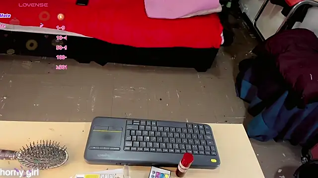 Gabyqueen70 online show from 02/18/26, 03:13