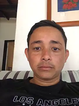 isacalejandroo online show from 01/29/25, 05:45