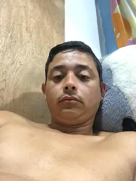 isacalejandroo online show from 01/30/25, 12:27