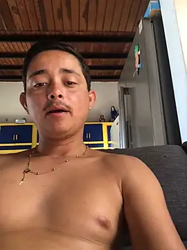 isacalejandroo online show from 02/08/25, 04:47