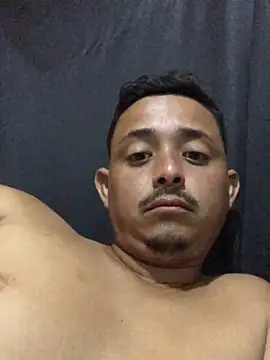 isacalejandroo online show from 02/12/26, 06:58