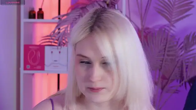 tiffannyjons online show from 02/19/26, 06:04