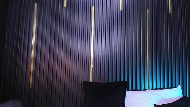 Snapshot of AndyBlake_ chatting on 02/09/25, 08:44 AndyBlake online show from 02/09/25, 08:44