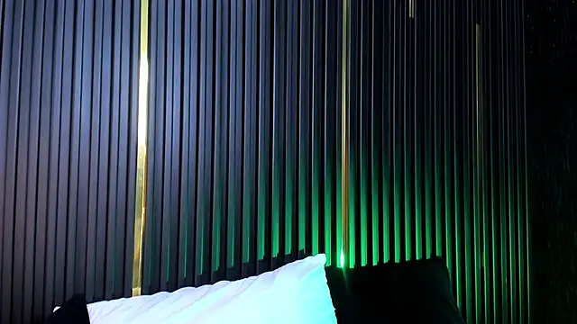 Snapshot of AndyBlake_ chatting on 03/13/25, 02:27 AndyBlake online show from 03/13/25, 02:27