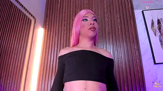 Snapshot of AndyBlake_ chatting on 10/12/25, 03:05 AndyBlake online show from 10/12/25, 03:05