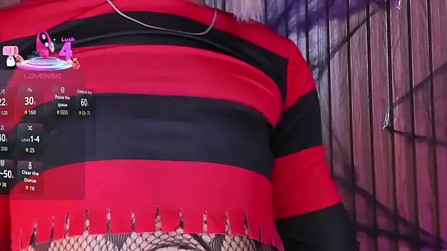 Snapshot of AndyBlake_ chatting on 10/15/25, 03:28 AndyBlake online show from 10/15/25, 03:28