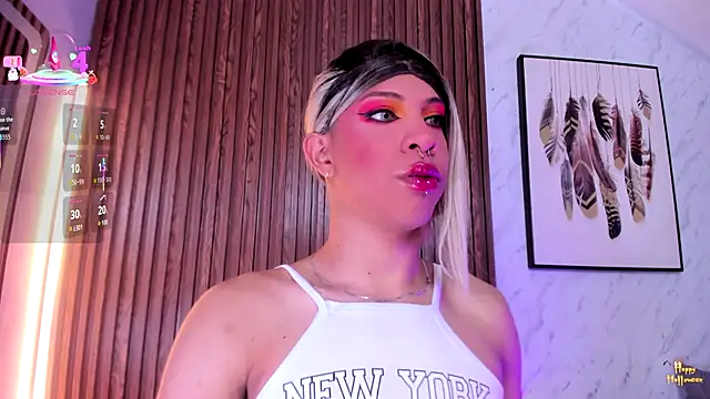 Snapshot of AndyBlake_ chatting on 12/20/25, 03:13 AndyBlake online show from 12/20/25, 03:13