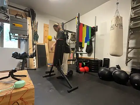 MissSwitch online show from 12/30/24, 06:38