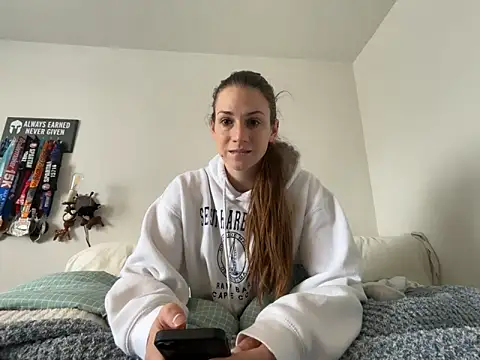 MissSwitch online show from 01/09/25, 03:34