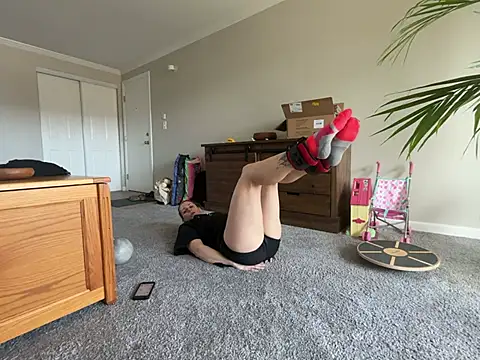 MissSwitch online show from 03/14/25, 03:58