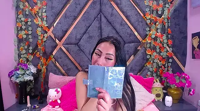 nathalia pink online show from 01/21/25, 05:49