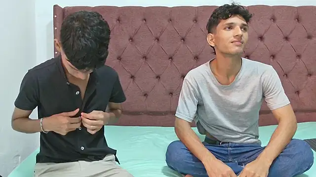 boys yourparty online show from 02/28/25, 01:25