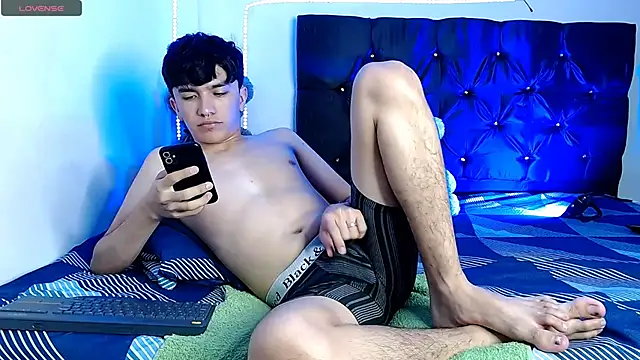 benji hoter online show from 09/21/25, 10:22