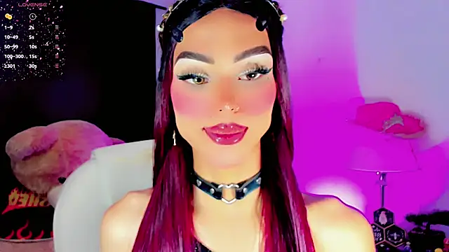 Snapshot of dollswit01 chatting on 03/08/25, 06:21 dollswit01 online show from 03/08/25, 06:21