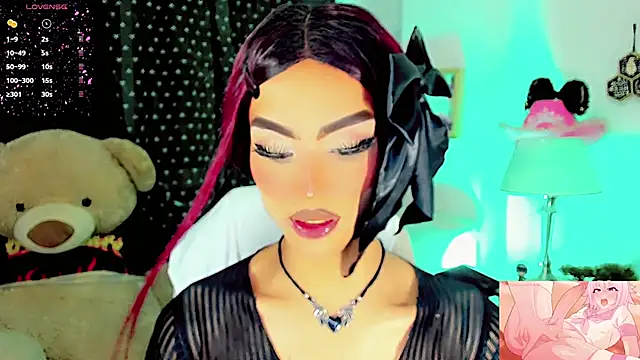 Snapshot of dollswit01 chatting on 03/20/25, 06:30 dollswit01 online show from 03/20/25, 06:30