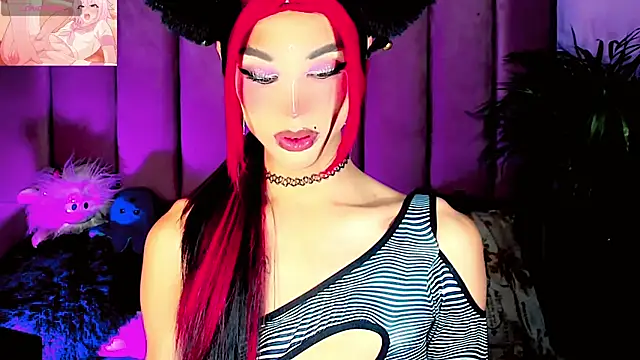 Snapshot of dollswit01 chatting on 10/10/25, 11:04 dollswit01 online show from 10/10/25, 11:04