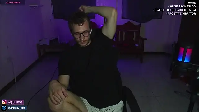 mickeypict online show from 01/06/25, 01:41