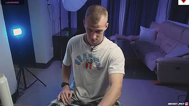 mickeypict online show from 01/11/26, 12:26