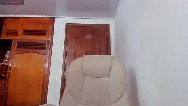 Maavca  online show from 09/10/25, 07:47