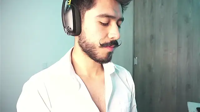 dam0n fr0st online show from 12/23/24, 02:35