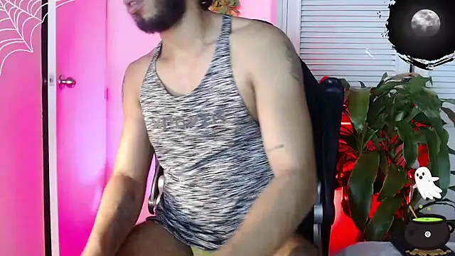 Snapshot of Colby_brown03 chatting on 10/12/25, 10:03 Colby brown03 online show from 10/12/25, 10:03