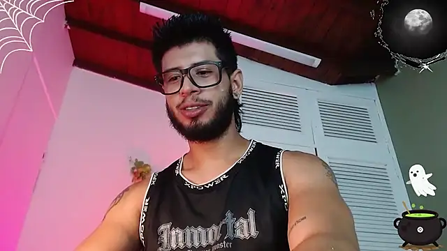 Snapshot of Colby_brown03 chatting on 10/20/25, 06:19 Colby brown03 online show from 10/20/25, 06:19