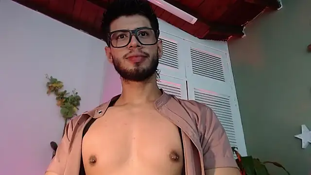 Snapshot of Colby_brown03 chatting on 11/06/25, 07:04 Colby brown03 online show from 11/06/25, 07:04