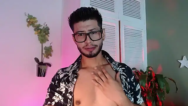 Snapshot of Colby_brown03 chatting on 11/13/25, 07:24 Colby brown03 online show from 11/13/25, 07:24