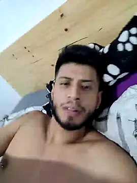 Snapshot of Colby_brown03 chatting on 12/04/25, 07:39 Colby brown03 online show from 12/04/25, 07:39