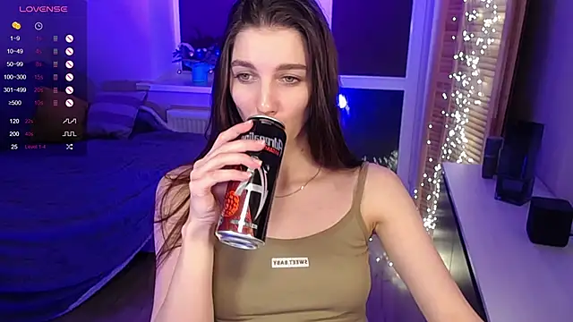 Abigail Wills online show from 02/28/25, 10:17