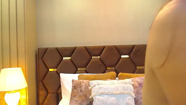 Snapshot of DevonPiers chatting on 12/12/24, 12:12 DevonPiers online show from 12/12/24, 12:12