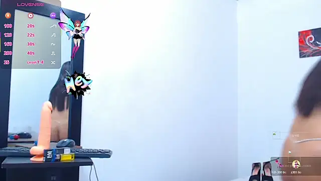 Snapshot of tifaniith chatting on 10/25/25, 04:24 tifaniith online show from 10/25/25, 04:24