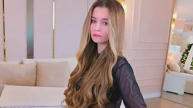 MarybethSnow online show from 12/13/25, 09:31