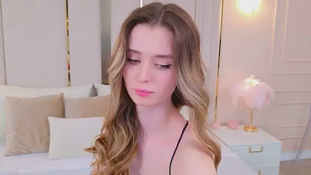 MarybethSnow online show from 04/11/26, 05:17