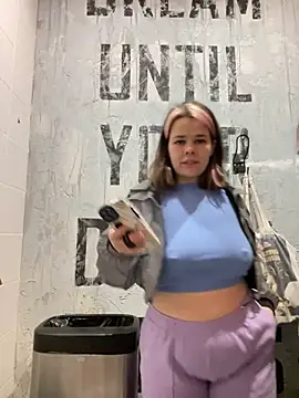 SuzieMurray online show from 02/05/25, 11:12