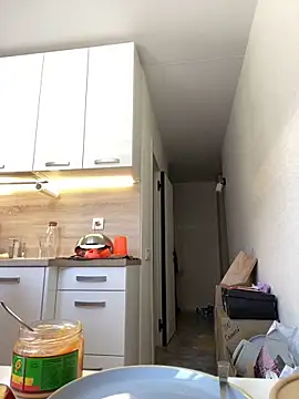 SuzieMurray online show from 03/15/25, 07:20