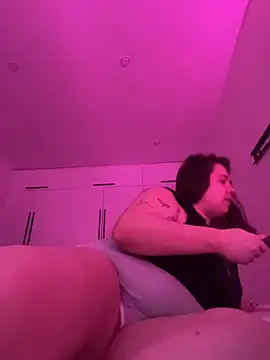 SuzieMurray online show from 12/19/25, 07:15