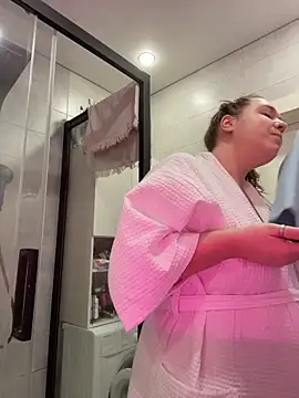 SuzieMurray online show from 02/13/26, 08:21