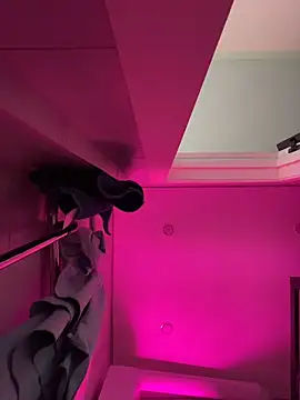 SuzieMurray online show from 04/09/26, 08:20